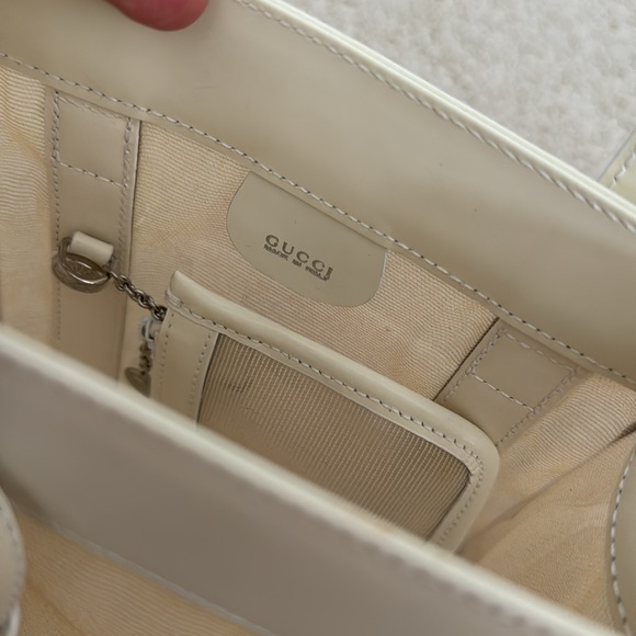 Small Gucci mesh handbag - Picture 4 of 7